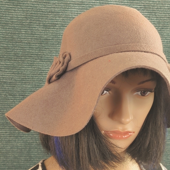 Cost Plus World Market Wool Felt Floppy Hat With Flower On Hatband - Picture 9 of 16